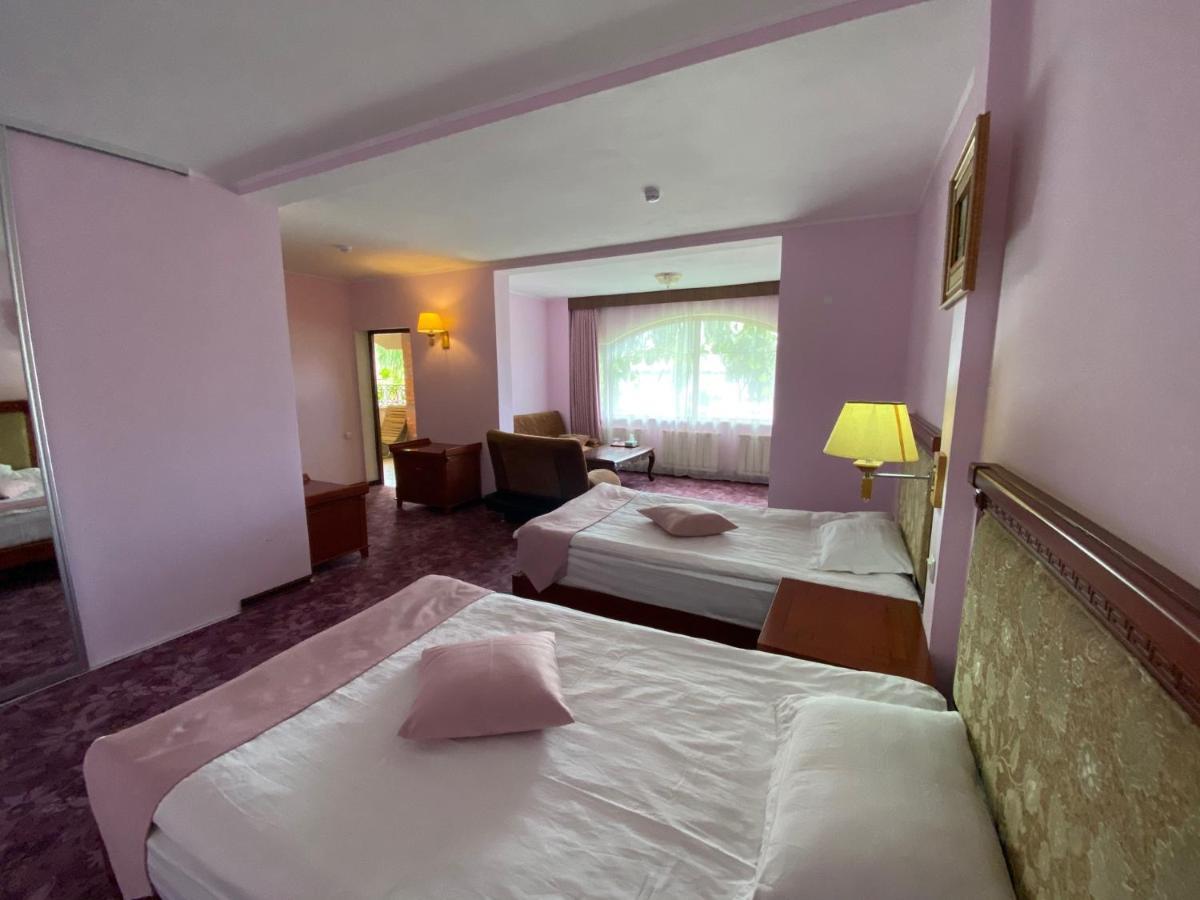 Morelux Boutique Hotel Kapszagaj Zewnętrze zdjęcie